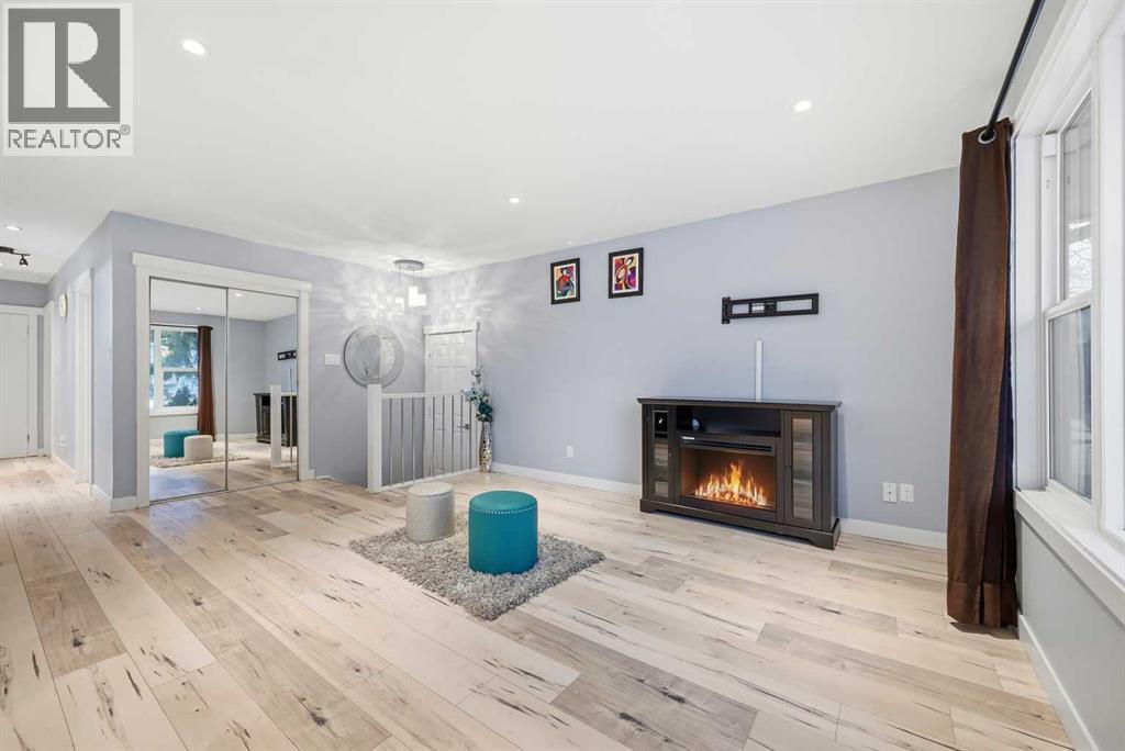 Single Family House Bungalow for Sale in  Foritana Road SE Forest Heights Calgary 