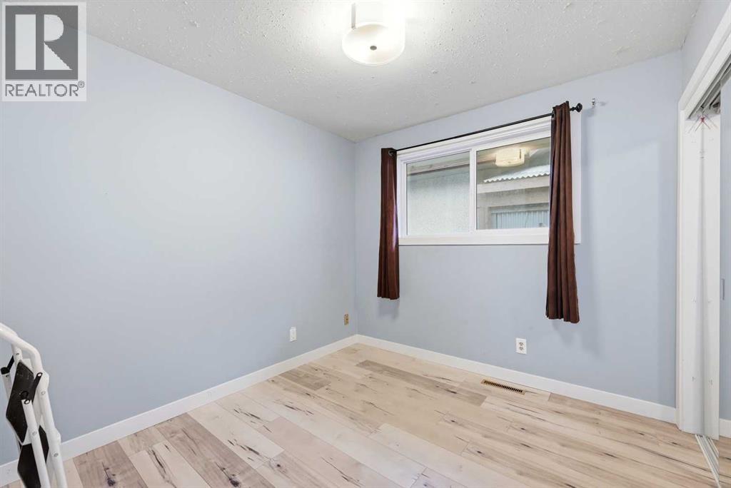 Single Family House Bungalow for Sale in  Foritana Road SE Forest Heights Calgary 