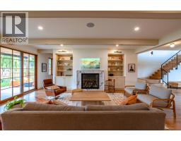  886 Lighthouse Landing, Summerland