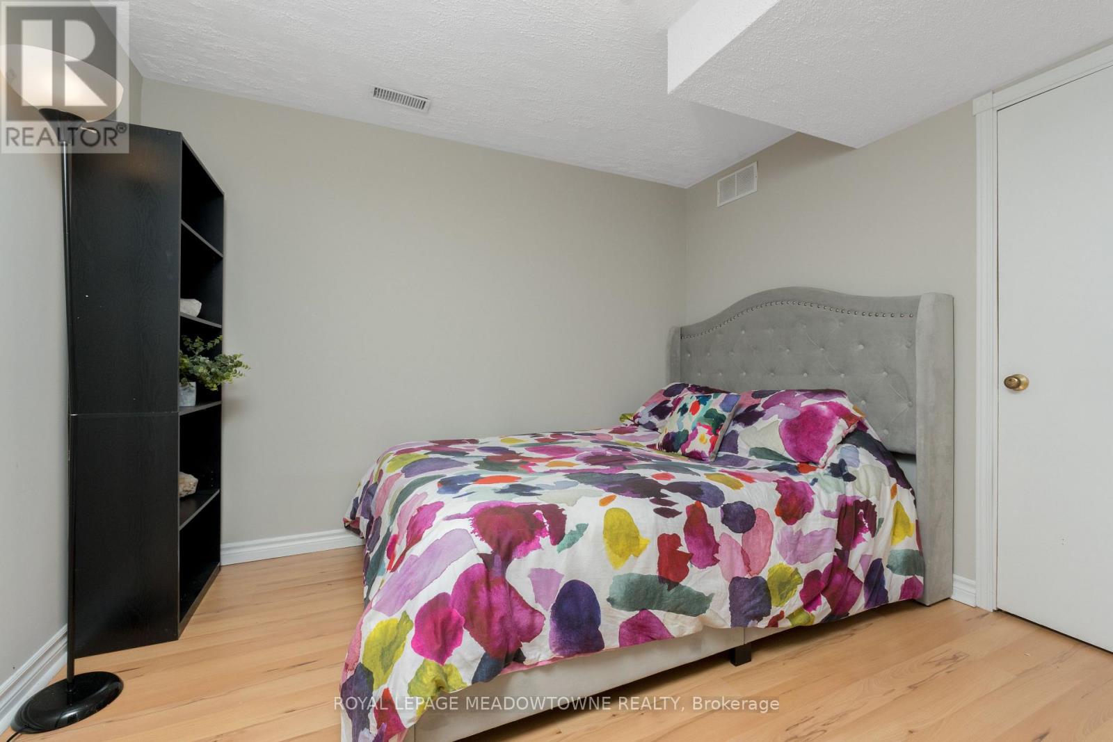 1936 TINY BEACHES ROAD S - 33