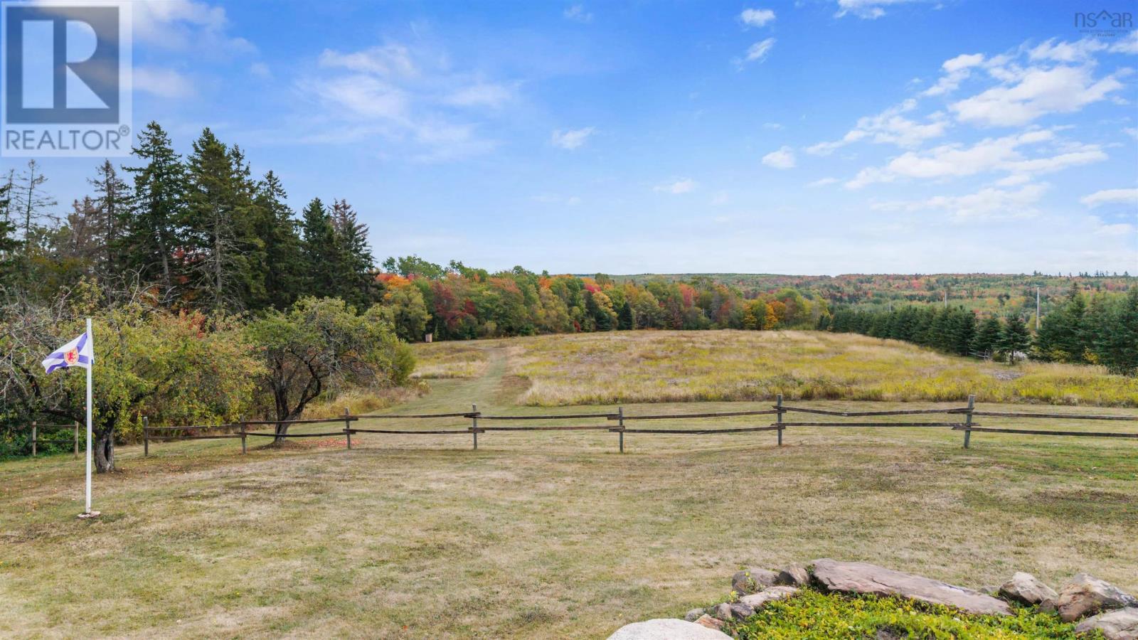 Property 40 of 49 of 1215 Hansford Road