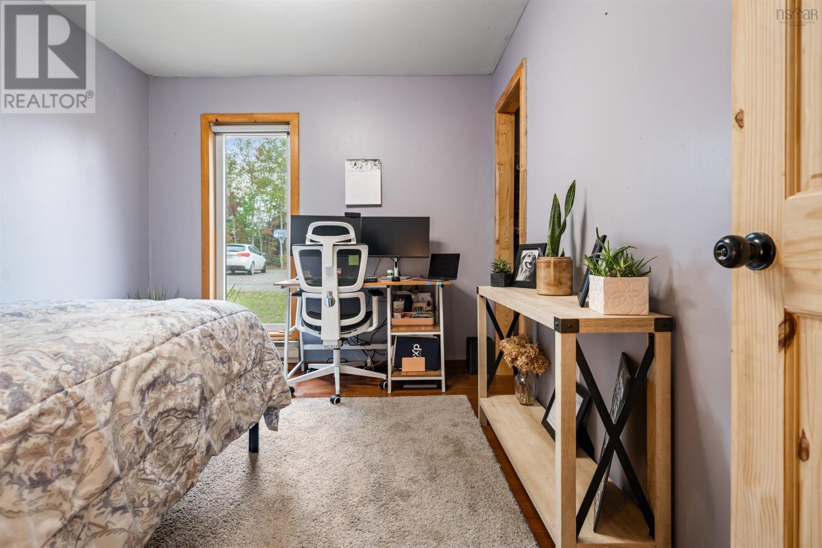 Property 30 of 49 of 1215 Hansford Road