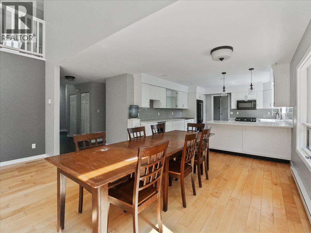 6172 SLOCAN RIVER ROAD - 31