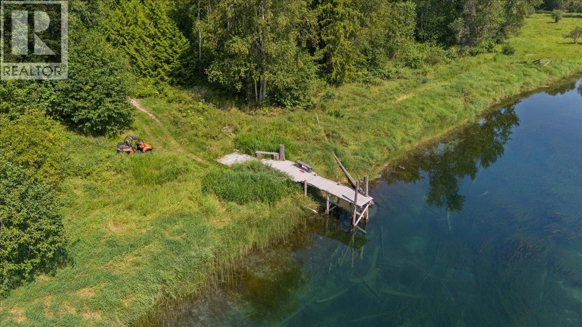 6172 SLOCAN RIVER ROAD - 76