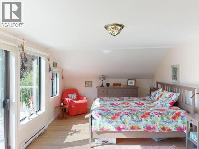 5062 SPRAGGE ROAD, Texada Island