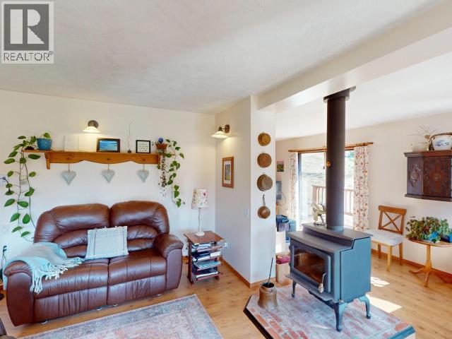 5062 SPRAGGE ROAD, Texada Island