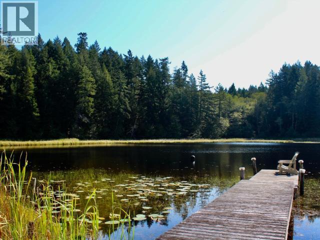 5062 SPRAGGE ROAD, Texada Island