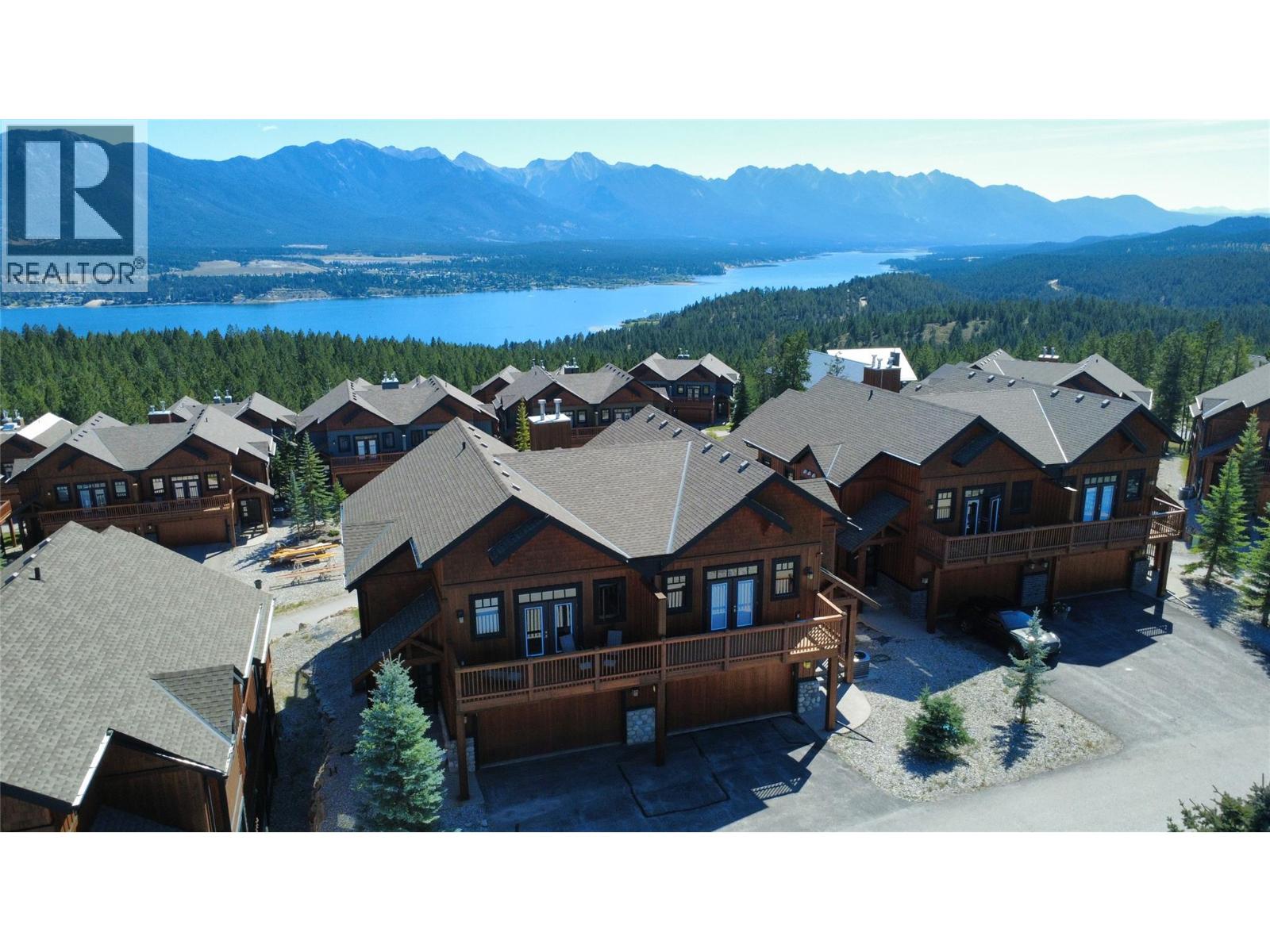 33 2598 MOUNTAINVIEW Crescent, Invermere