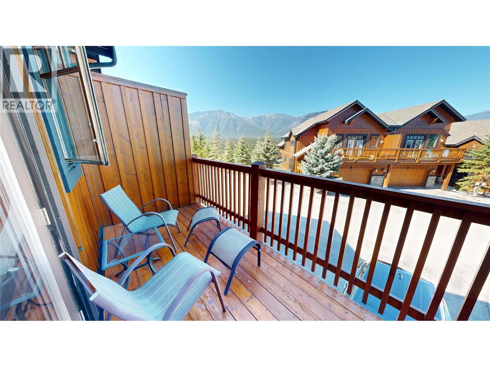 33 2598 MOUNTAINVIEW Crescent, Invermere
