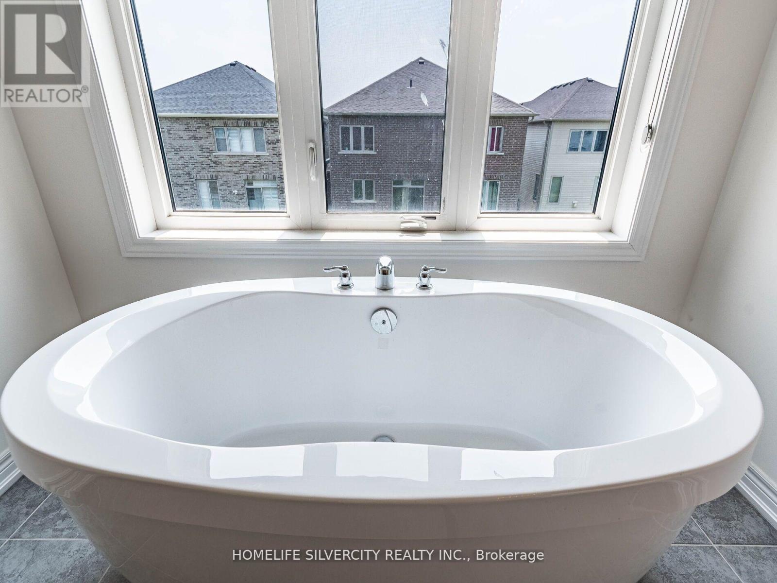 177 LIMESTONE LANE - 25