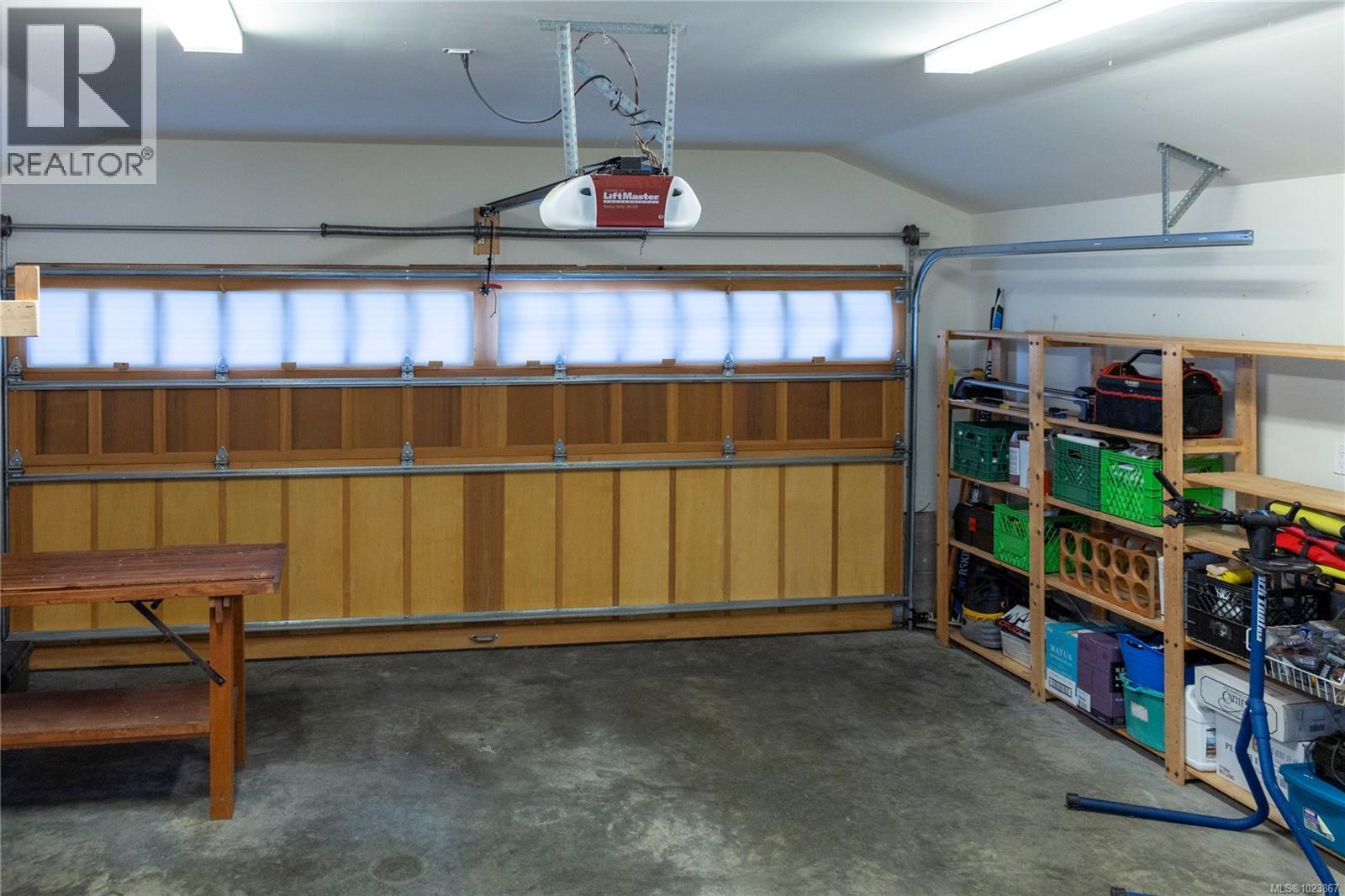  2710 Sea View Road, Saanich