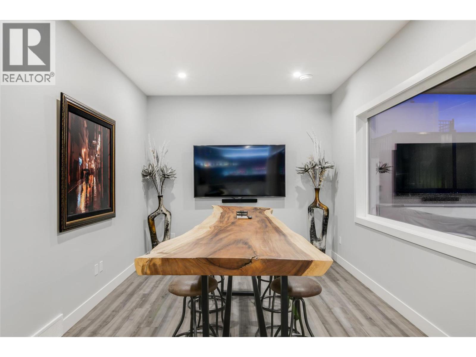  761 Highpointe Lane, Kelowna