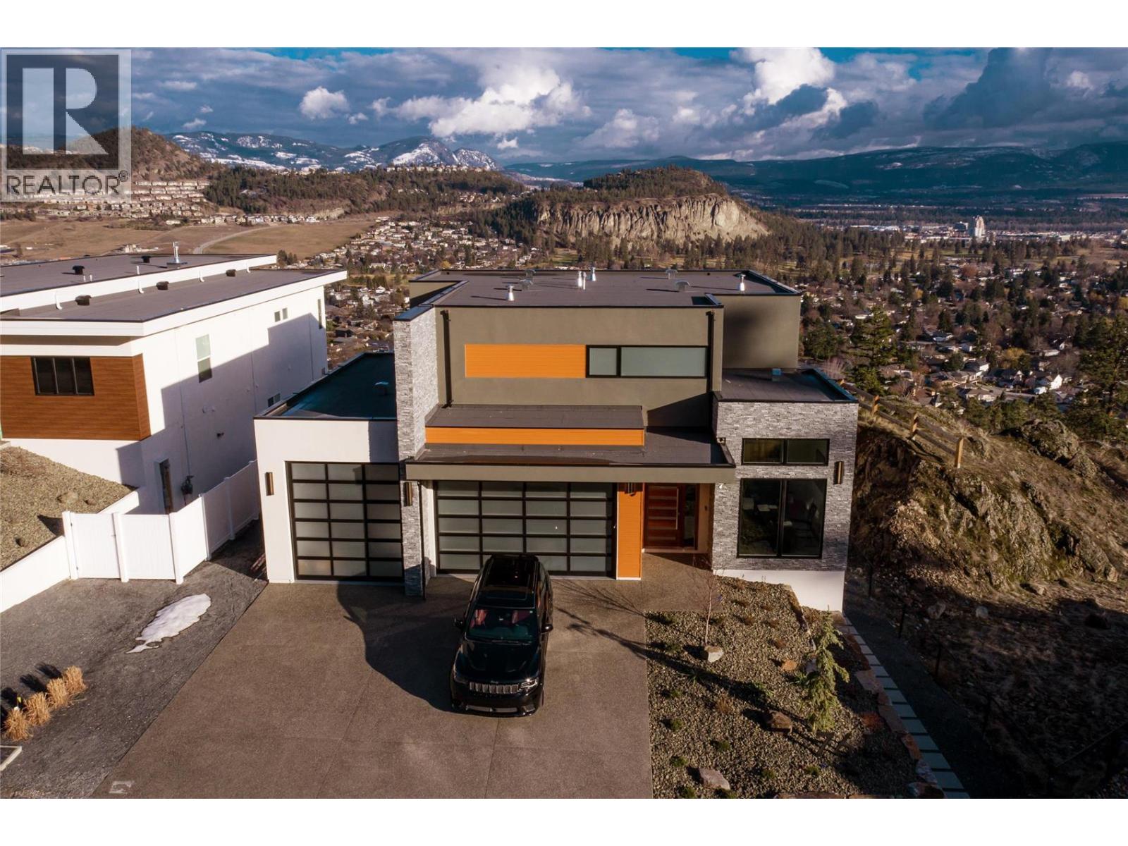  761 Highpointe Lane, Kelowna