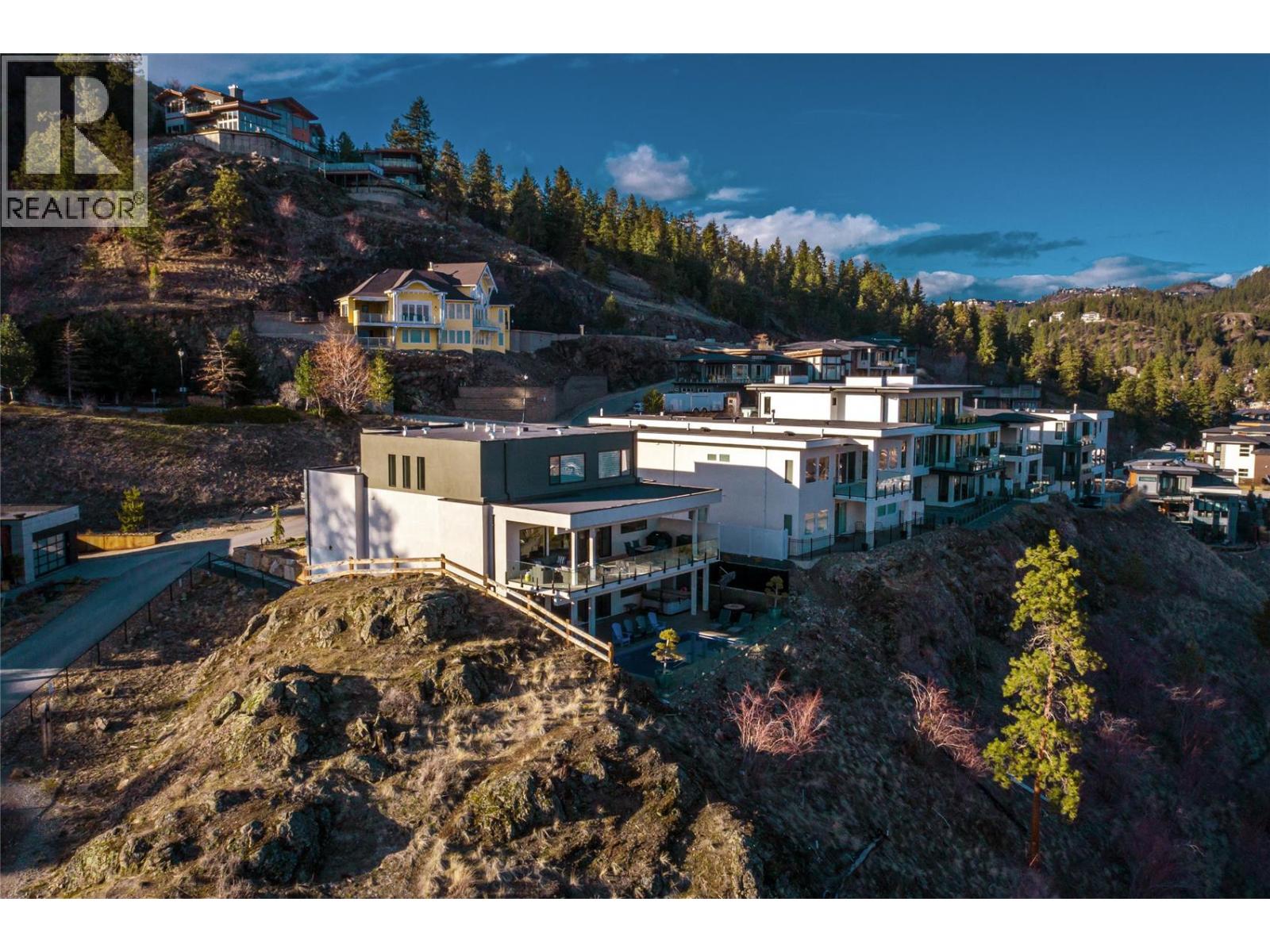  761 Highpointe Lane, Kelowna