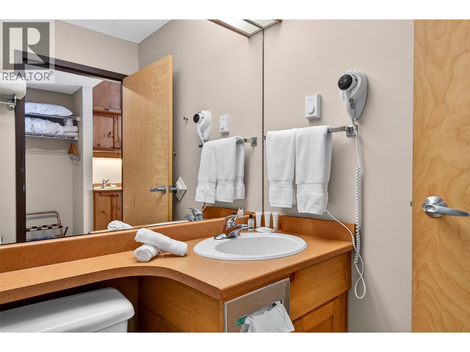  127 5340 Big White Road, Big White