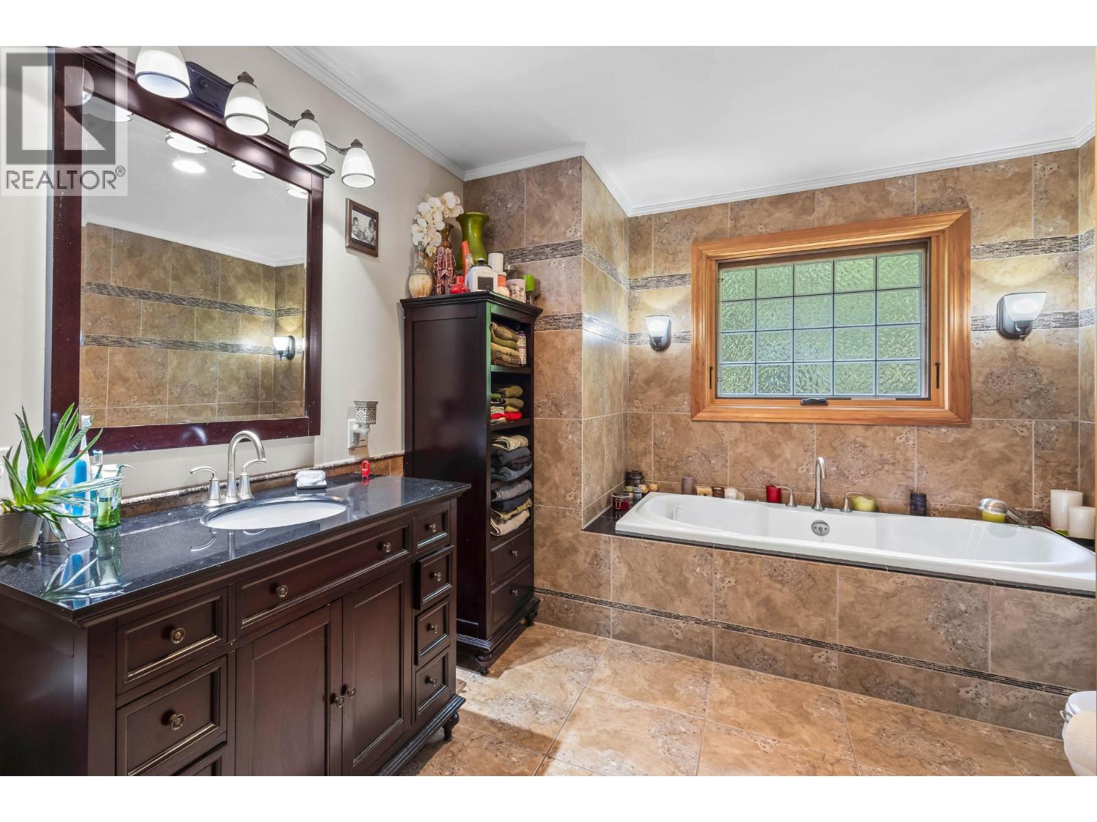 1249 CLEARWATER VALLEY Road - 21