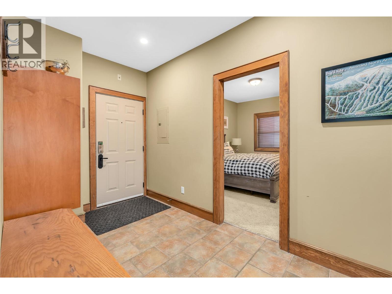 6B 5075 Snowbird Way, Big White