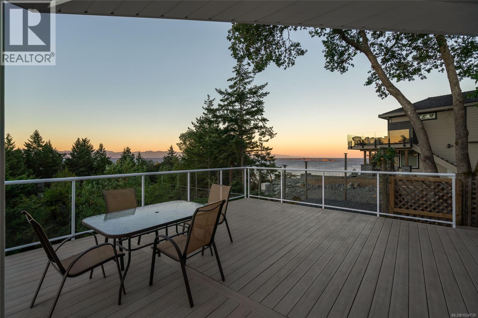 3419 Redden Rd, Nanoose Bay