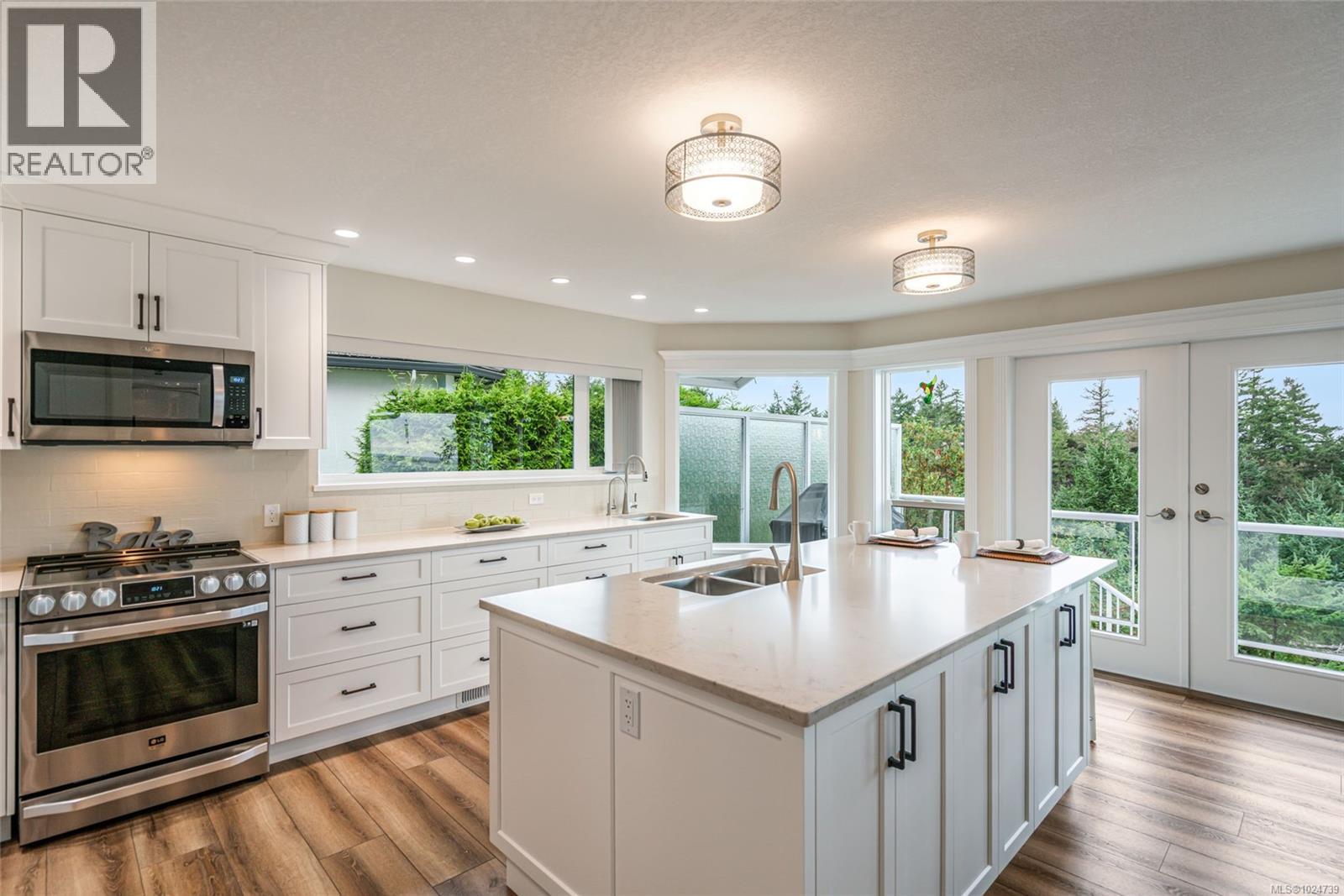 3419 Redden Rd - 3