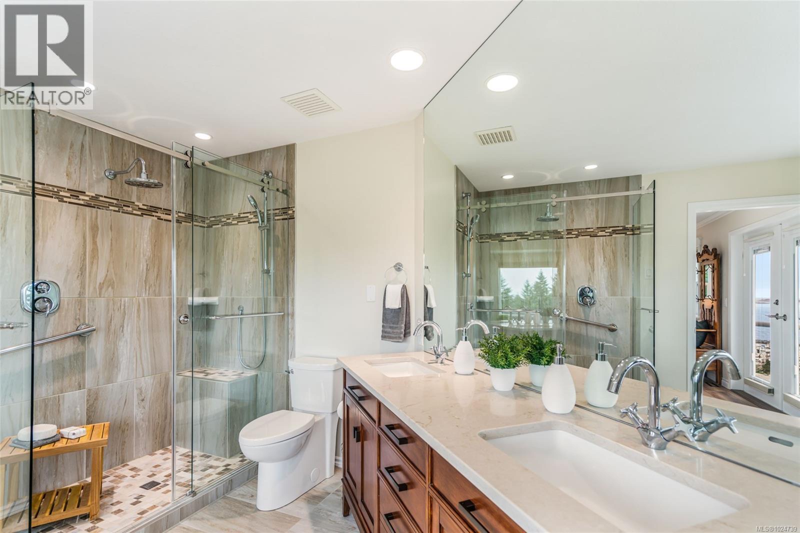 3419 Redden Rd, Nanoose Bay