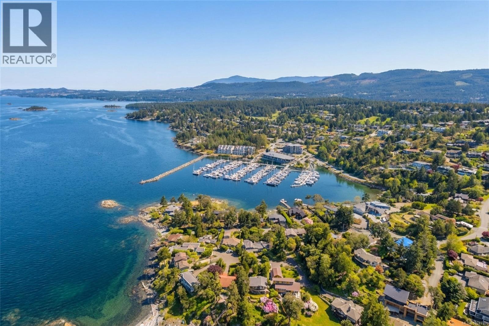 3419 Redden Rd, Nanoose Bay