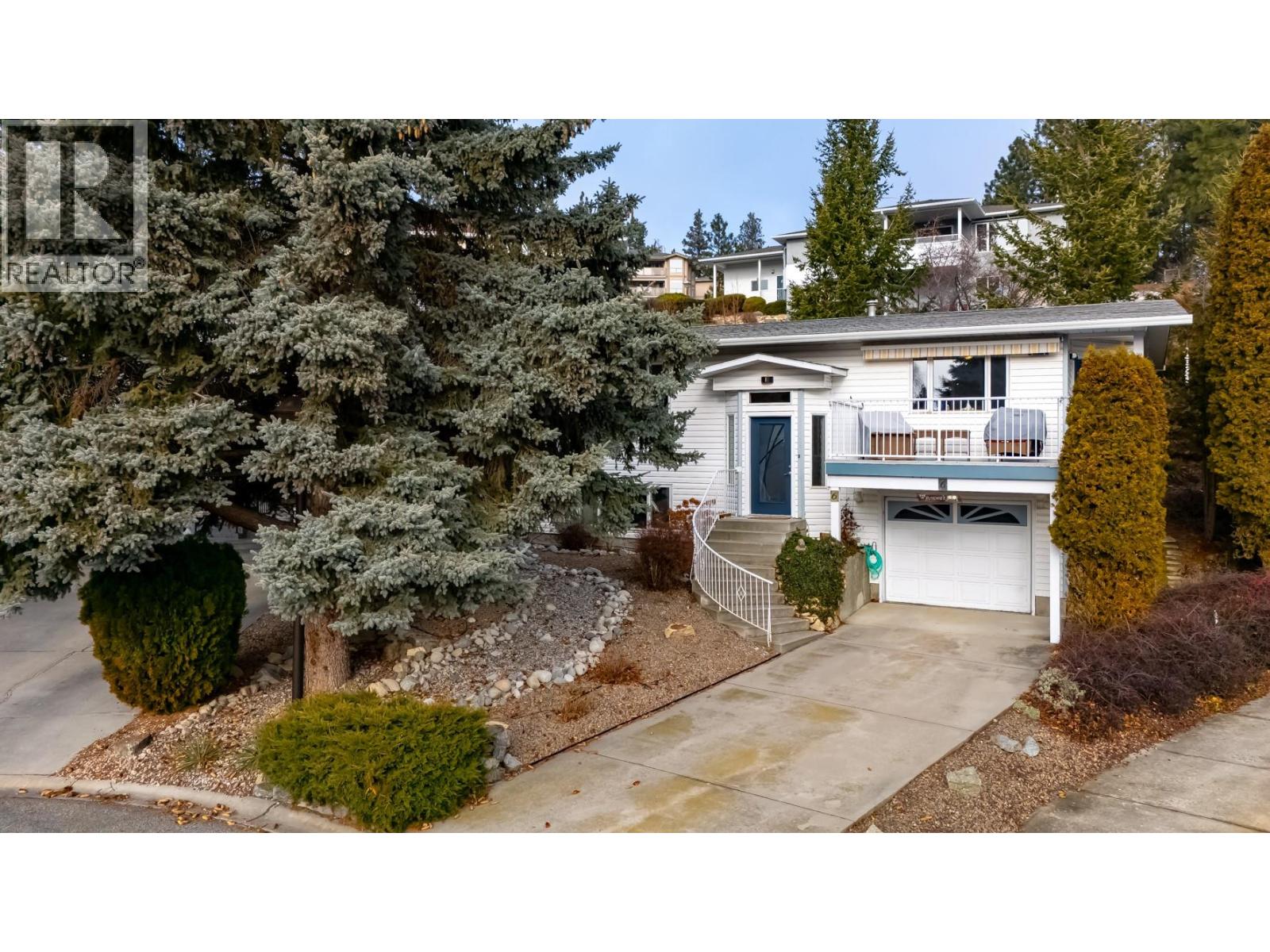 #6-17017 Snow Avenue, Summerland