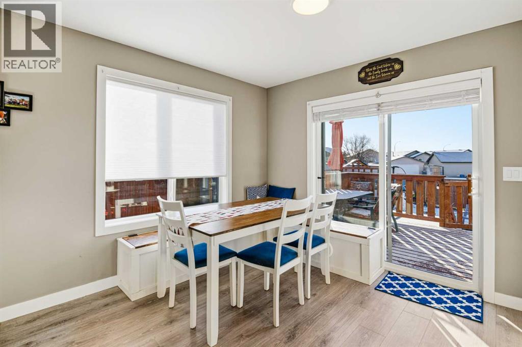 25 Hawthorn Place, Sylvan Lake