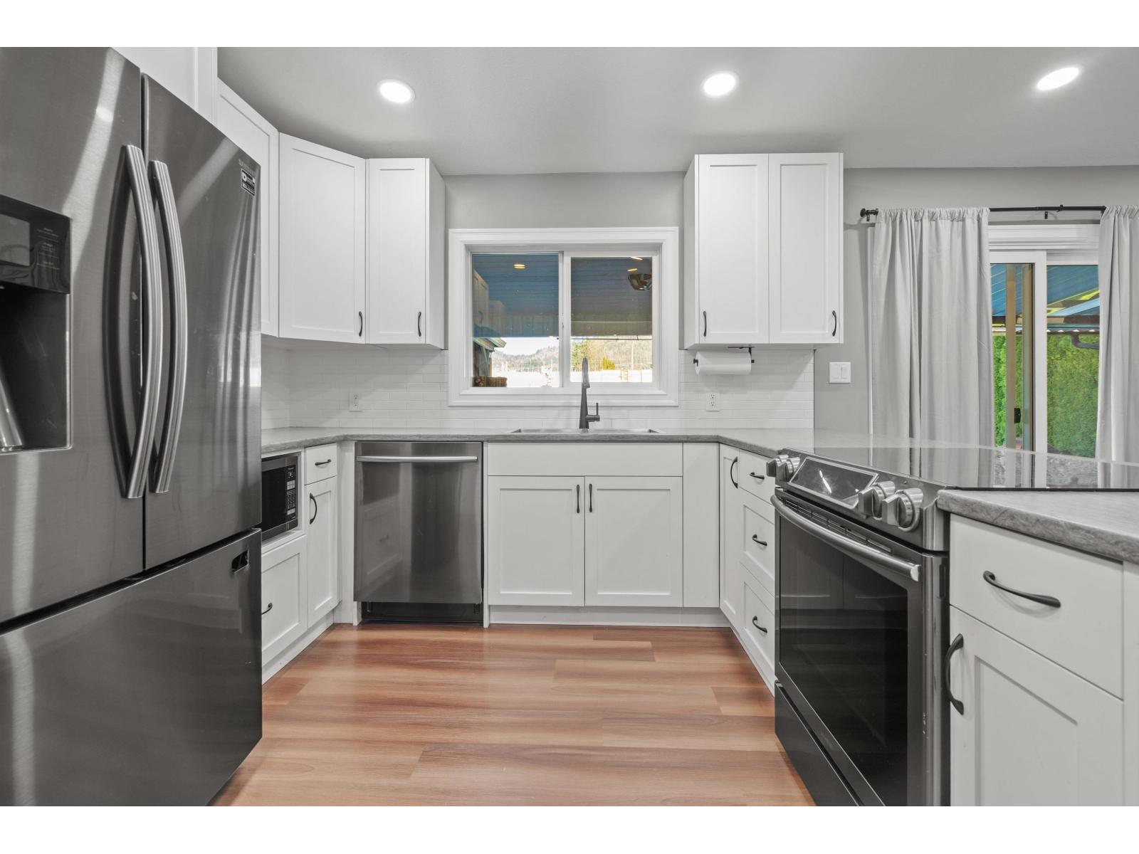 6979 FRASER DRIVE, Agassiz, Agassiz