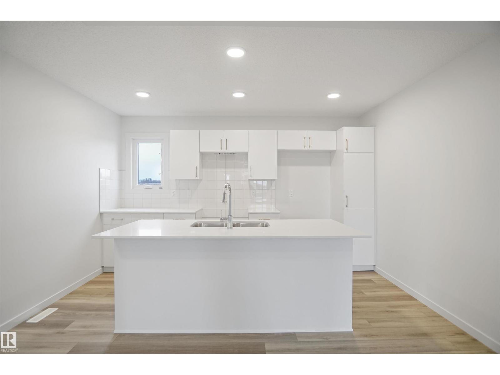 7062 ROSENTHAL DR NW - 12