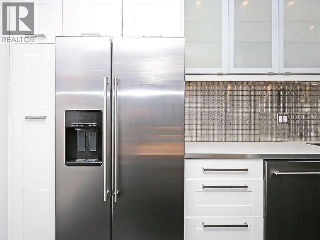 Single Family House for Sale in    Avenue SW Beltline Calgary 