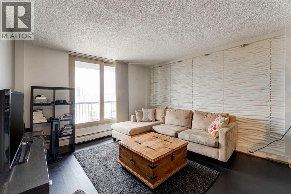 Single Family House for Sale in    Avenue SW Beltline Calgary 