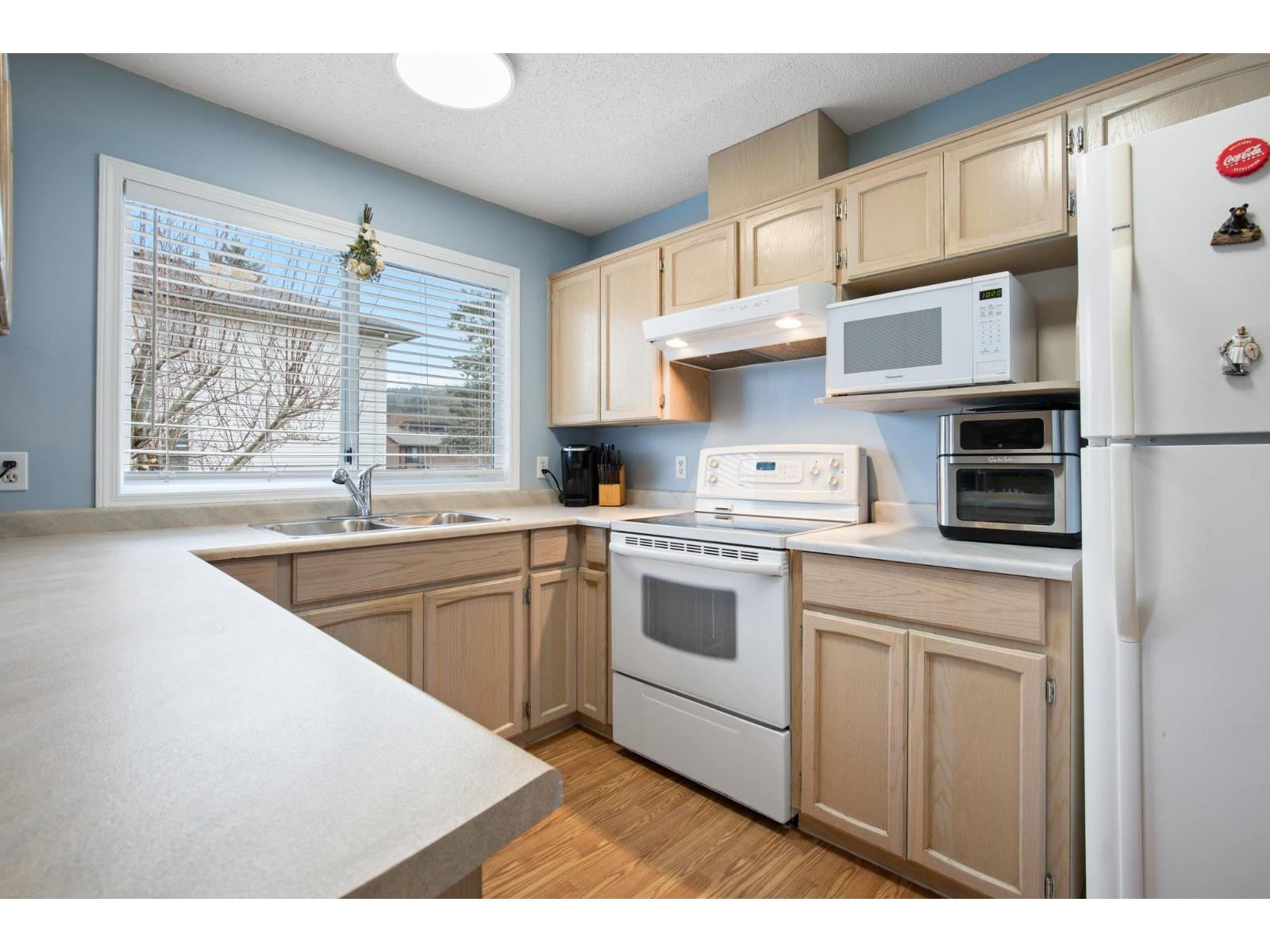 9 5904 VEDDER ROAD, Vedder Crossing, Chilliwack