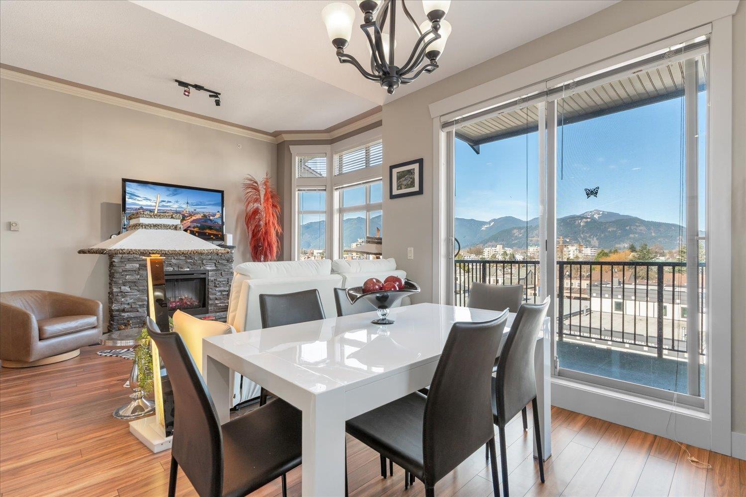 413 45893 CHESTERFIELD AVENUE, Chilliwack Downtown, Chilliwack