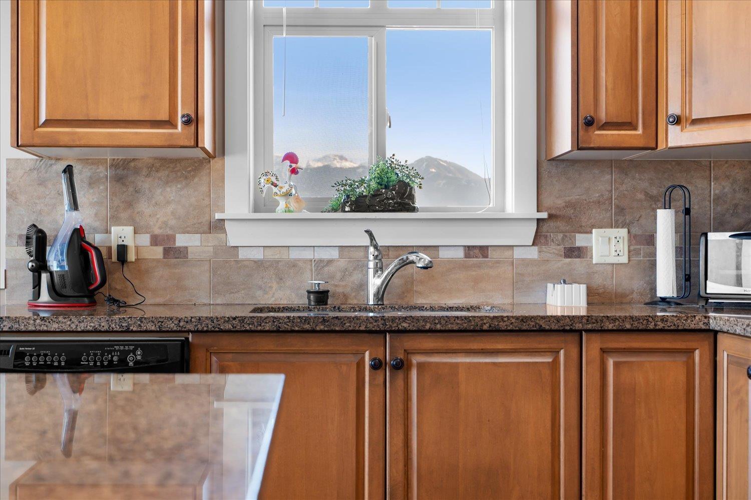 413 45893 CHESTERFIELD AVENUE, Chilliwack Downtown, Chilliwack