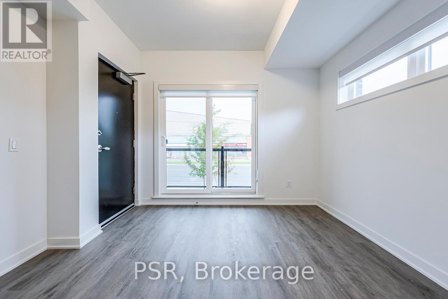 210 - 41 DANFORTH ROAD - Photo 2 of 19, Toronto (Oakridge), Ontario