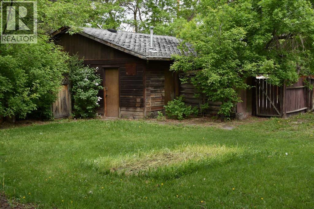 Vacant Land for Sale in   Avenue NW Bowness Calgary 