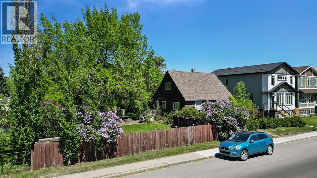 Vacant Land for Sale in   Avenue NW Bowness Calgary 