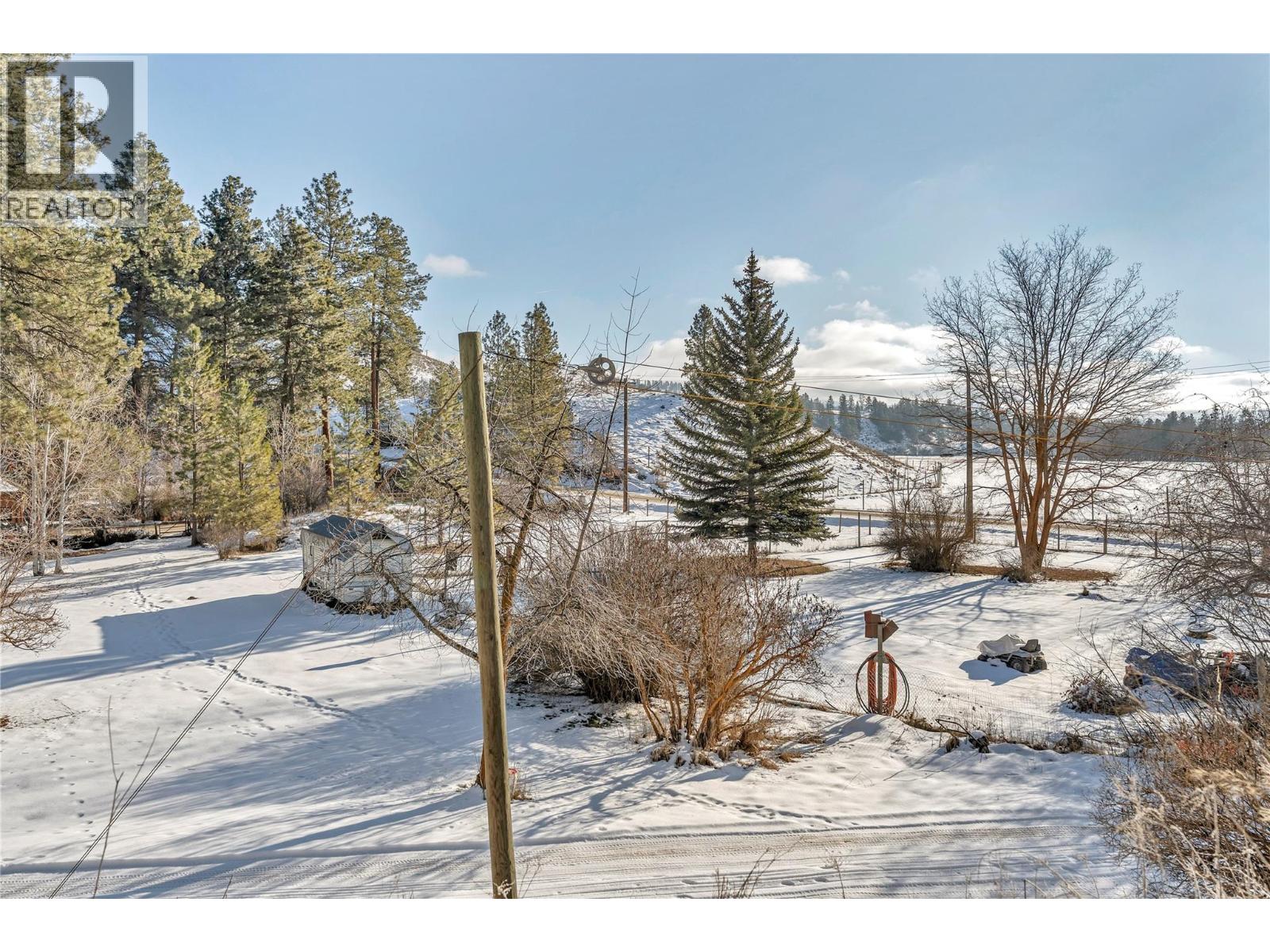 822 Belfort Road, Princeton