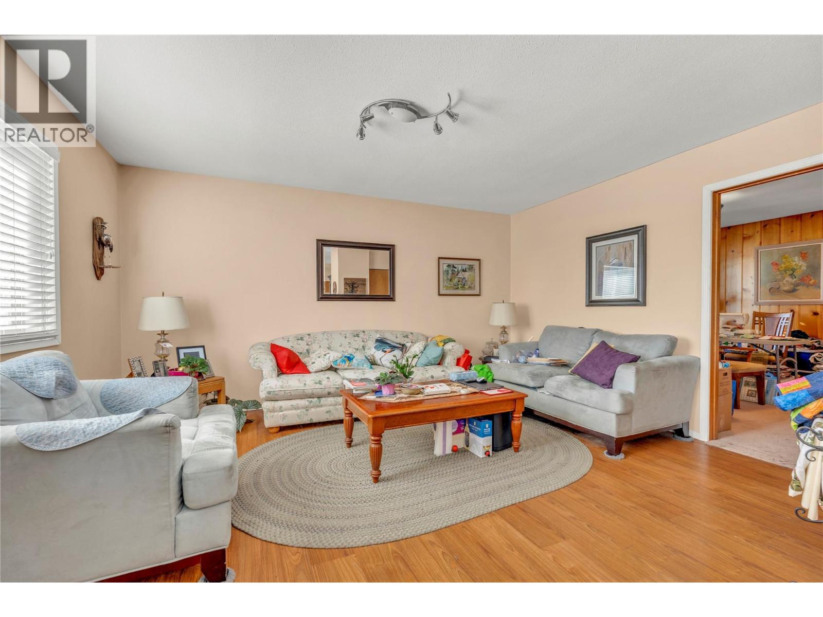 822 Belfort Road, Princeton