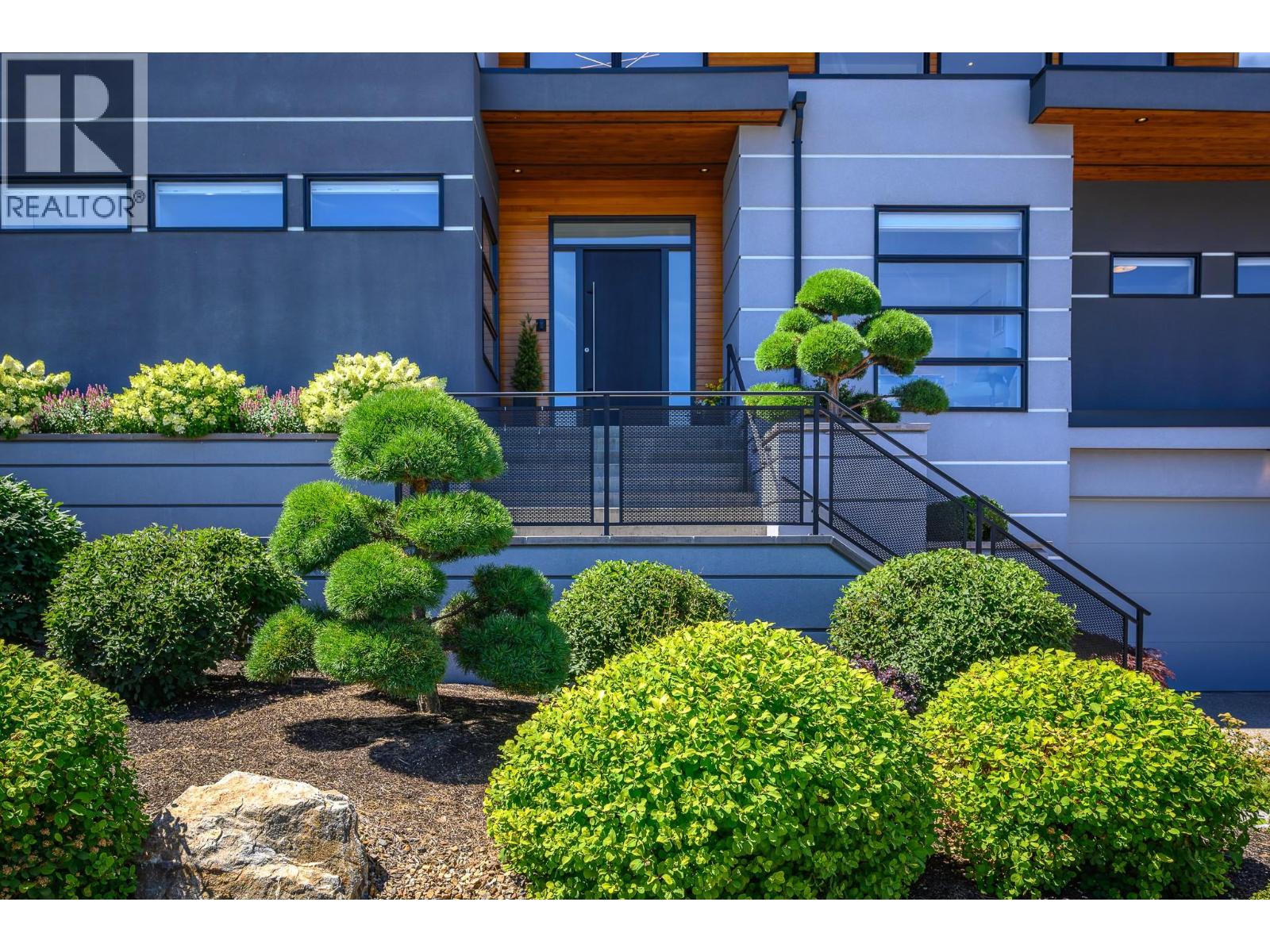 7934 Graystone Drive, Coldstream