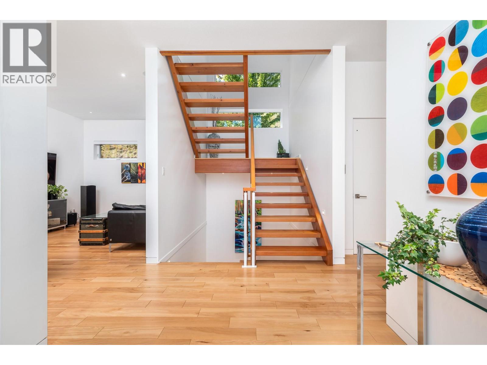 7934 Graystone Drive, Coldstream