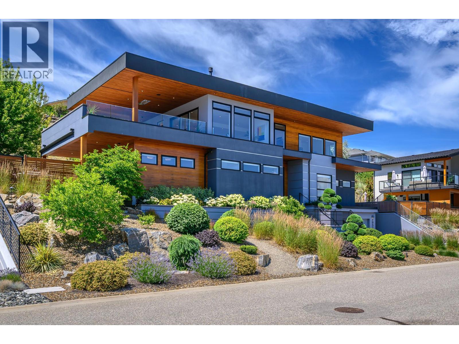 7934 Graystone Drive, Coldstream