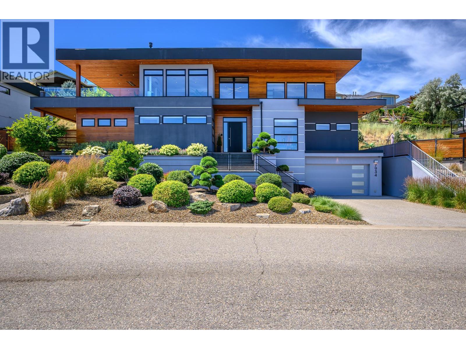 7934 Graystone Drive, Coldstream