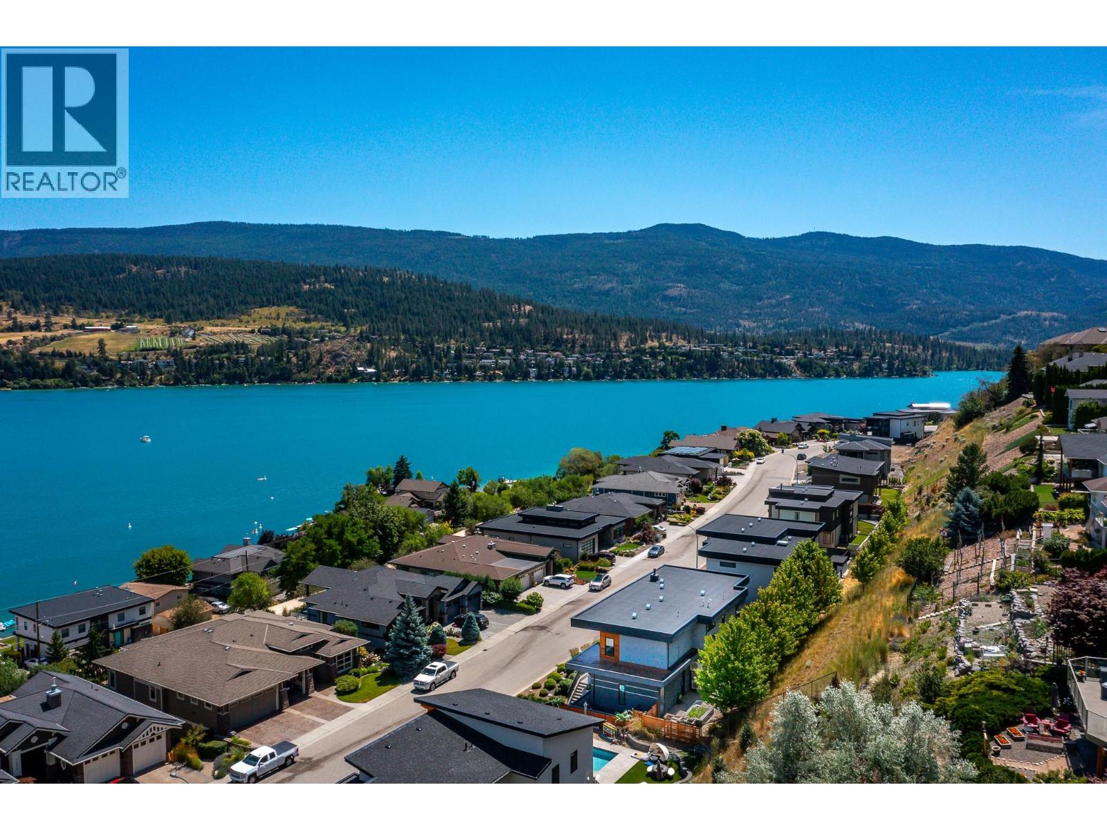 7934 Graystone Drive, Coldstream