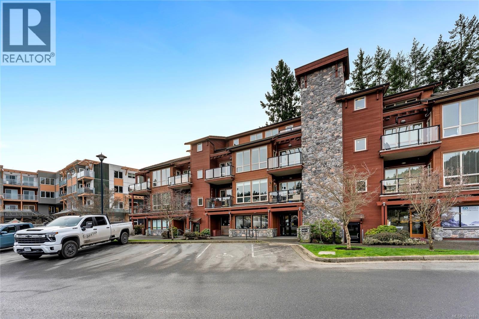 207 627 Brookside Rd, Colwood