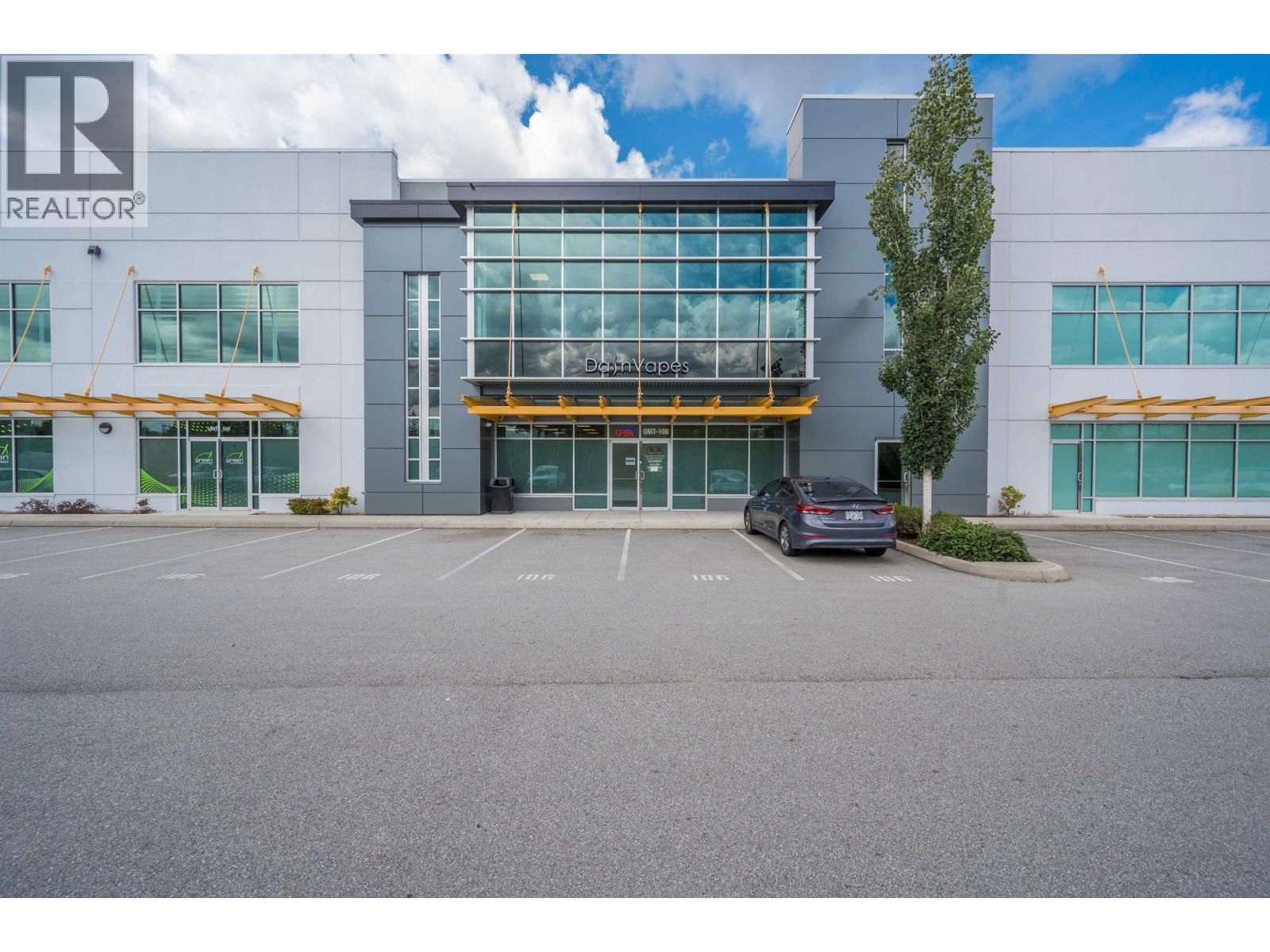 106 8288 NORTH FRASER WAY