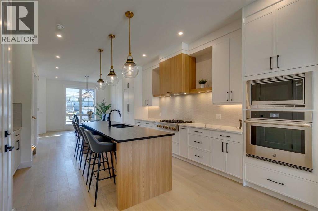 Single Family House for Sale in   Avenue SW Richmond Calgary 