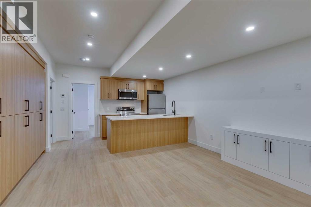 Single Family House for Sale in   Avenue SW Richmond Calgary 