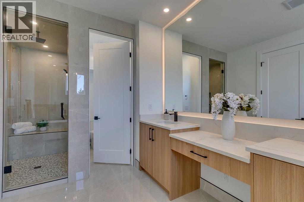 Single Family House for Sale in   Avenue SW Richmond Calgary 