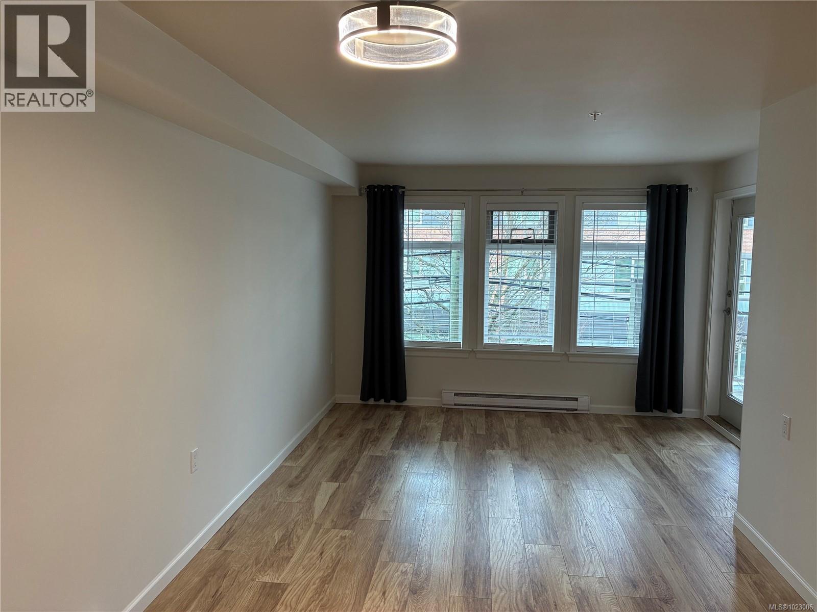 #306 663 Goldstream Ave - 7